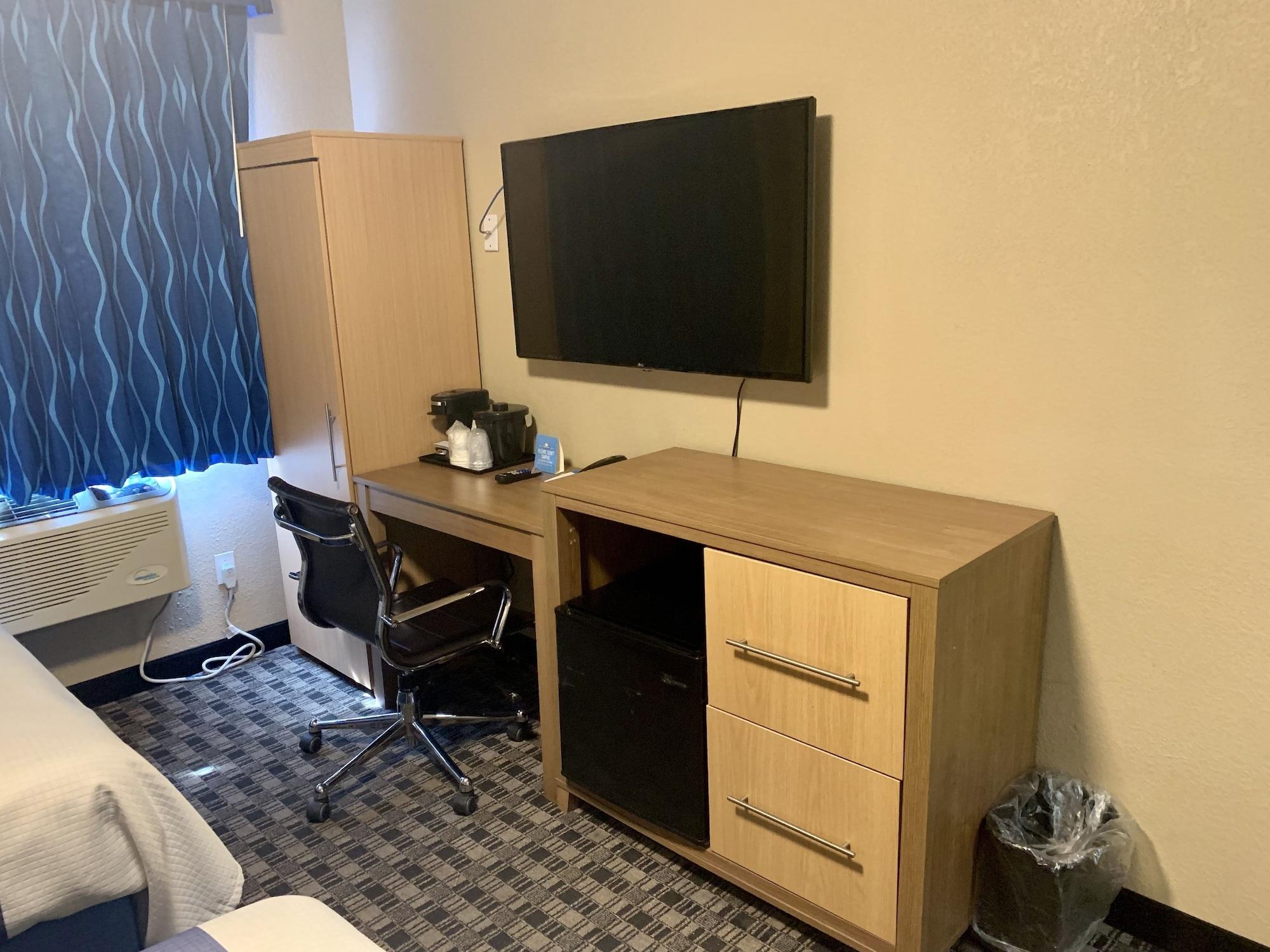 Days Inn By Wyndham Brooklyn Borough Park New York Eksteriør billede